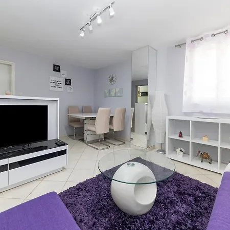 Apartament Happy *